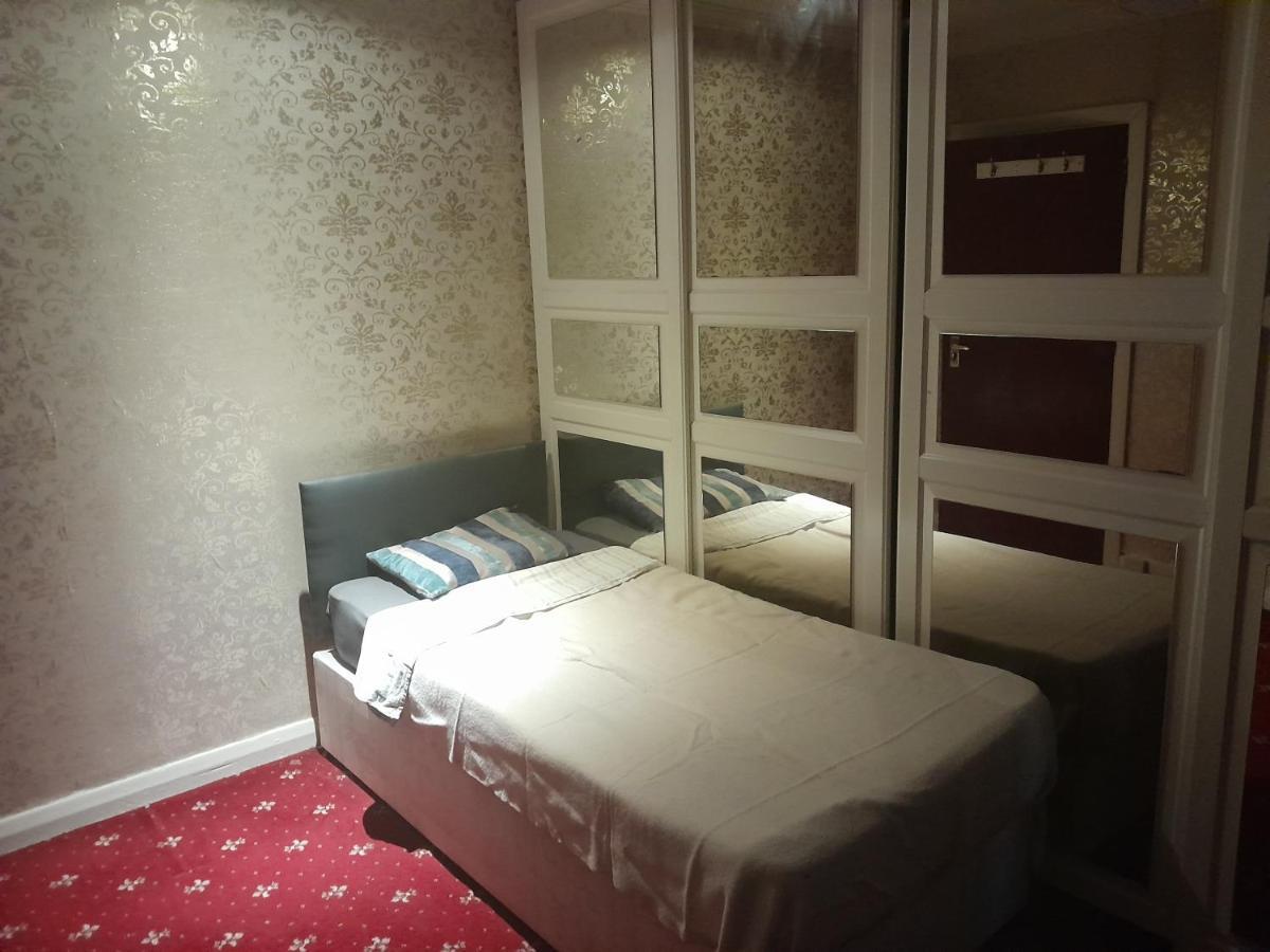 Lovely 1-Bed Studio In London Leilighet Eksteriør bilde