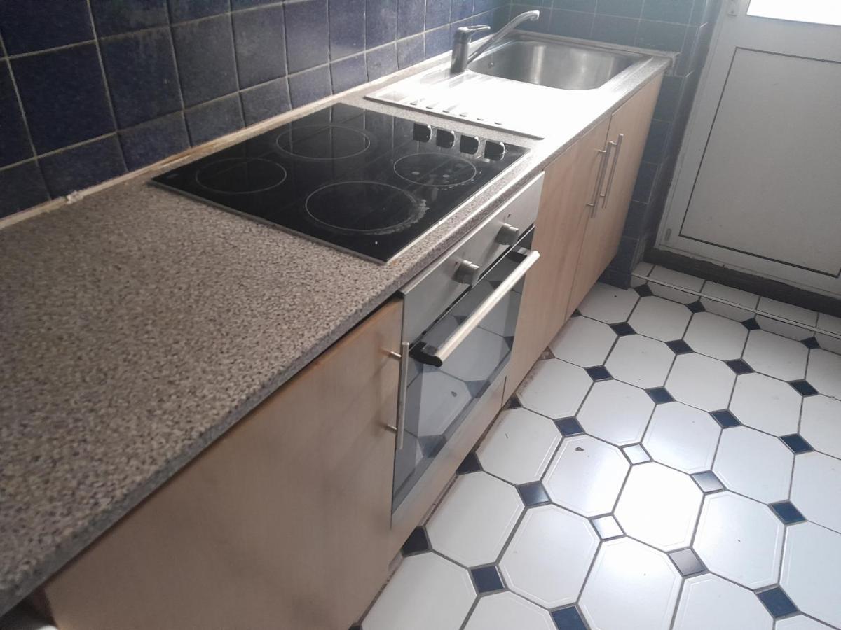 Lovely 1-Bed Studio In London Leilighet Eksteriør bilde