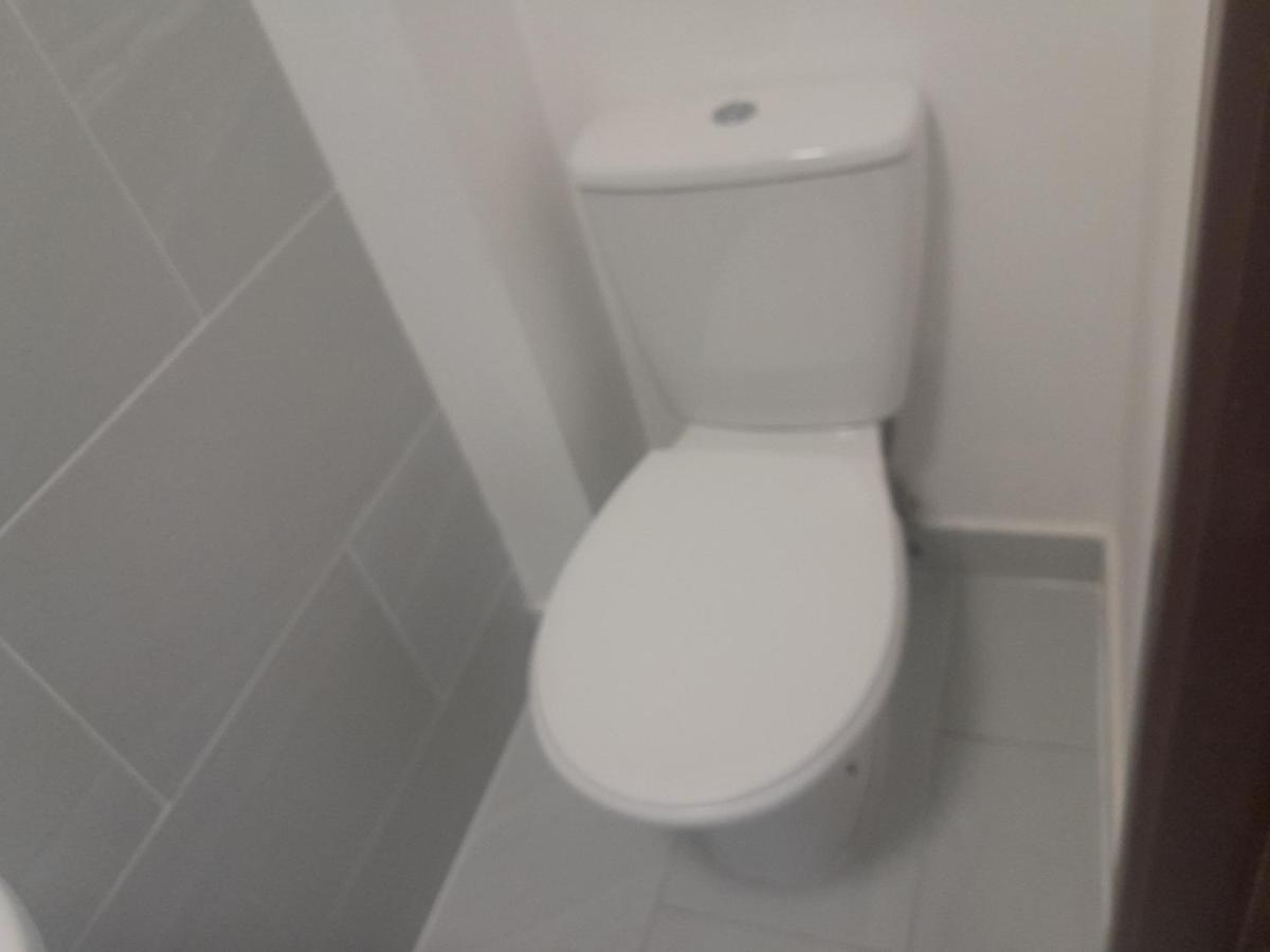 Lovely 1-Bed Studio In London Leilighet Eksteriør bilde